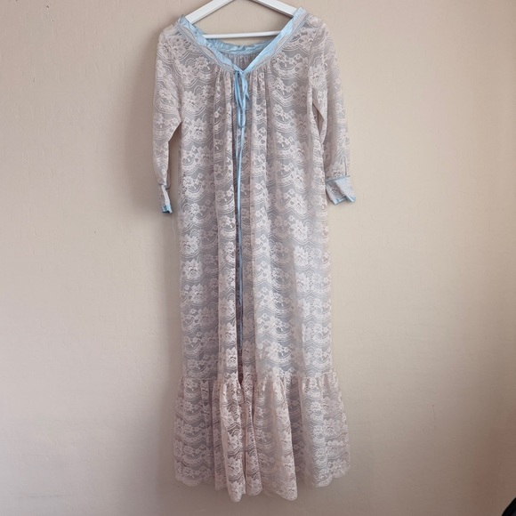 Intime of California Vintage Lace Chiffon Long Peignoir Robe Nightgown Small - Picture 3 of 13